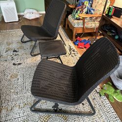 Patio Chairs & Side Table