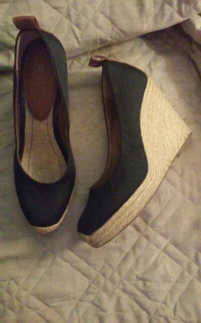 Bcbg flat. Heels