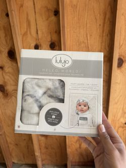 Lulujo Baby Newborn Set