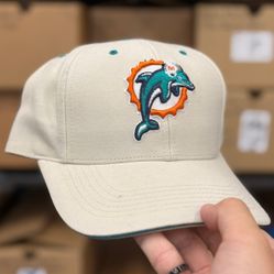 Vintage Twins Enterprise Miami Dolphins Fitted Hat Cream Teal NFL Game Day 7 NWT