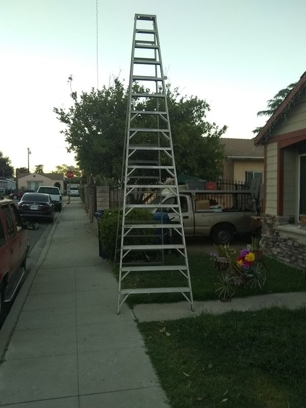 16 foot A frame ladder for Sale in Los Angeles, CA OfferUp