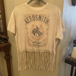 Aerosmith Women Beige Graphic Band Coachella Festival Fringe T-Shirt Size Large