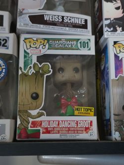 Funko Pop! Guardians of the Galaxy Holiday Dancing Groot