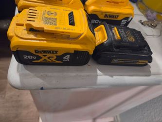DeWalt batteries & charger