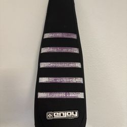 Hikeep bike seat with a cover brand enjoy mfg, it is compatible with a ridstar too