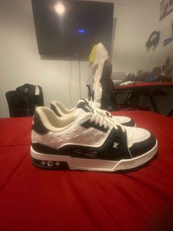 Louis Vuitton LV Trainer Sneakers Black White