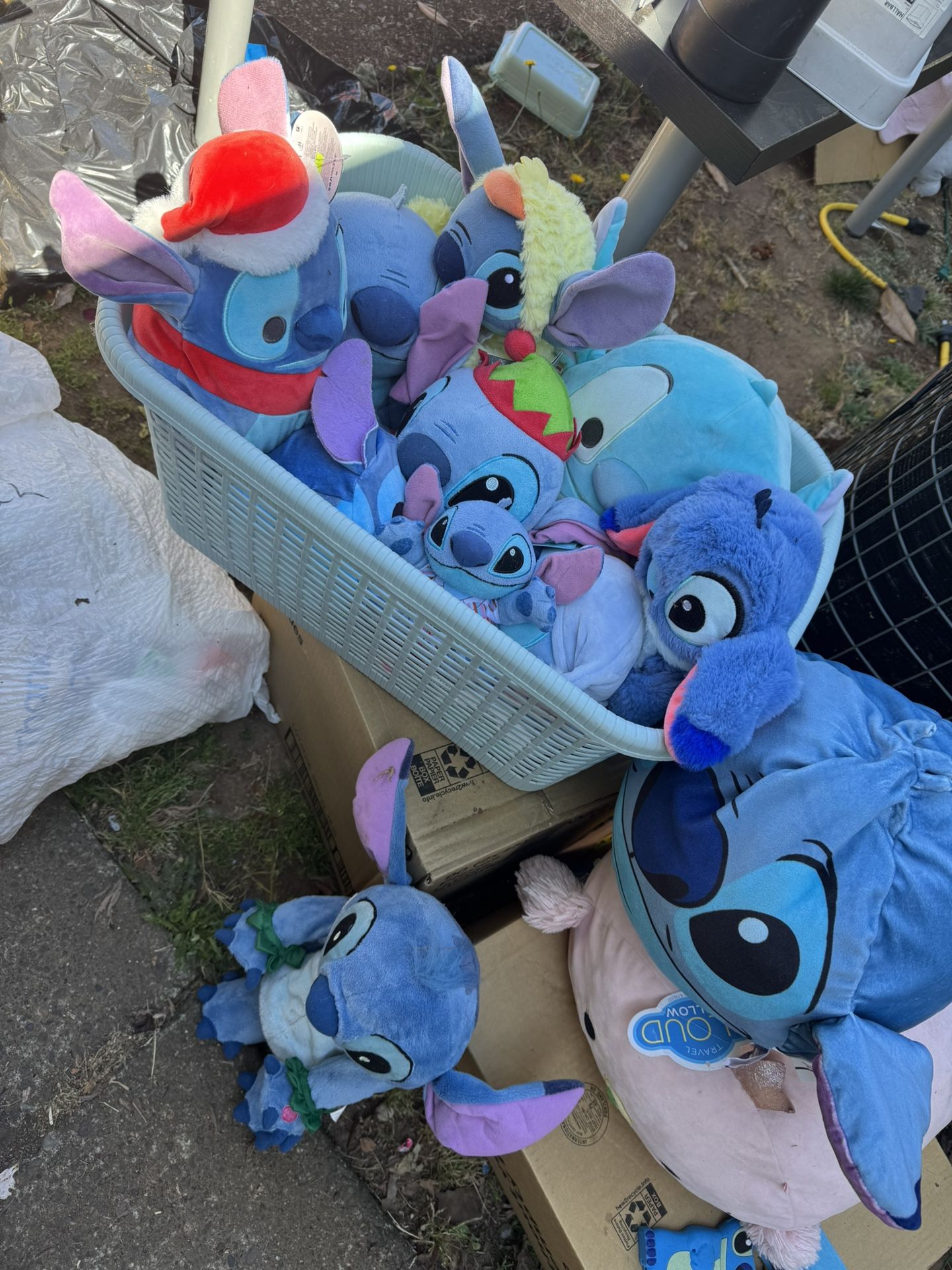 Stitch Stuffy Lot