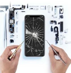 Broken phone 👨‍🔧