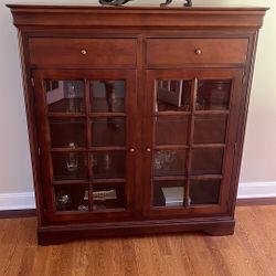 Beautiful Dining Room Side Cabinet