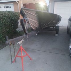 14 Aluminum Boat With Trailor