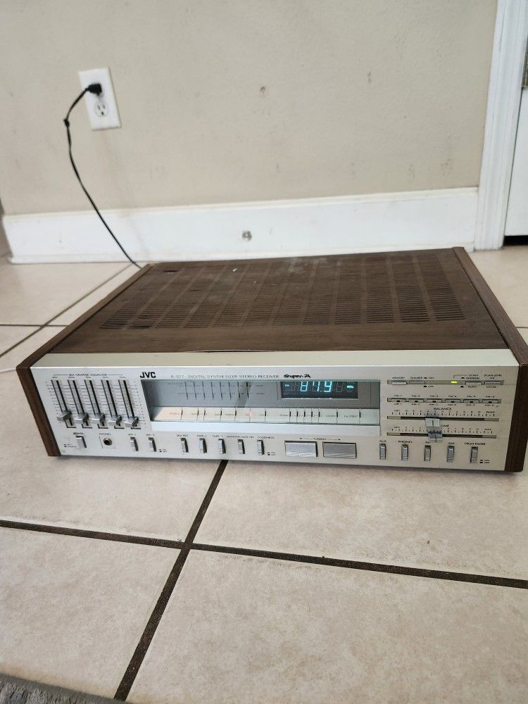 Vintage JVC R-S77 Stereo Receiver 60wpc