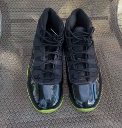 Jordan Green and black