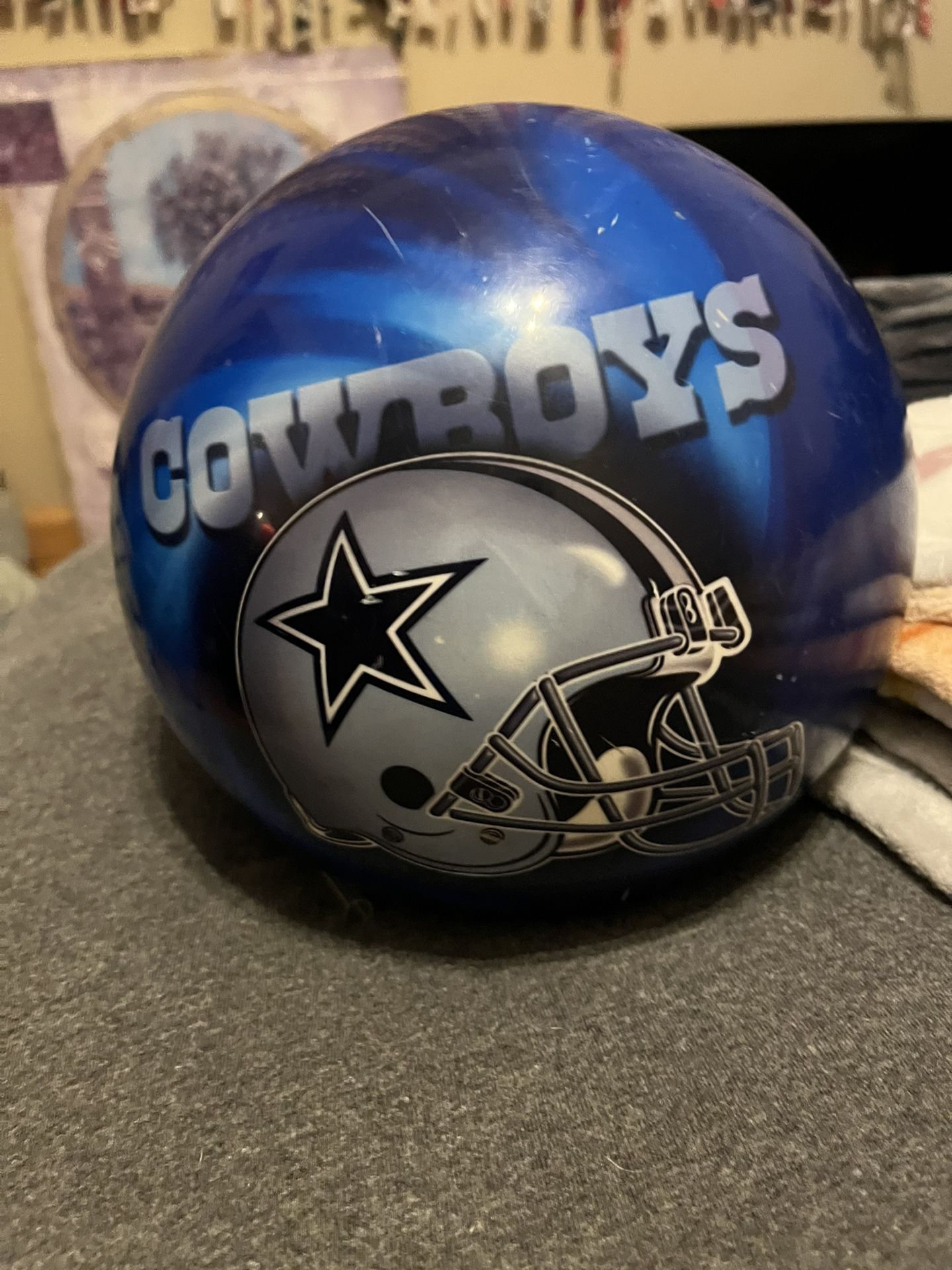 Dallas Cowboys Bowling Ball