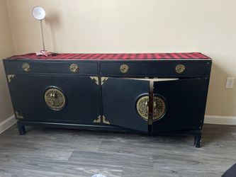 Black Oriental hutch.