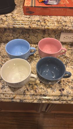 4 large ceramic mugs