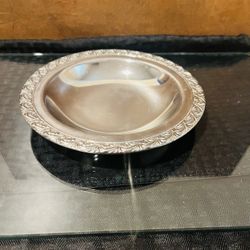 Vintage Wm Rogers Bon Bon Dish #748.