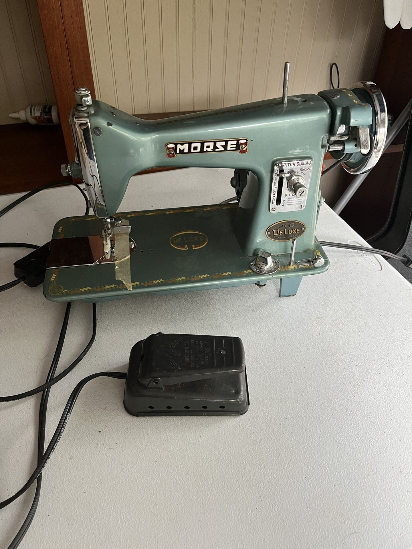 Vintage Morse Sewing Machine