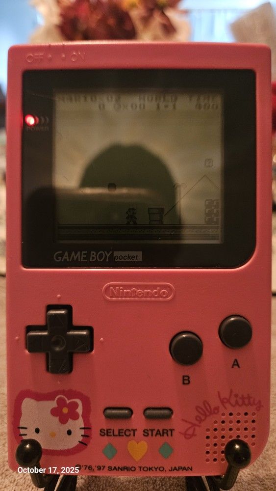 Special Edition Hello Kitty Gameboy Pocket 