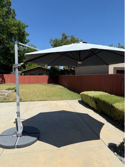 Large outdoor umbrella