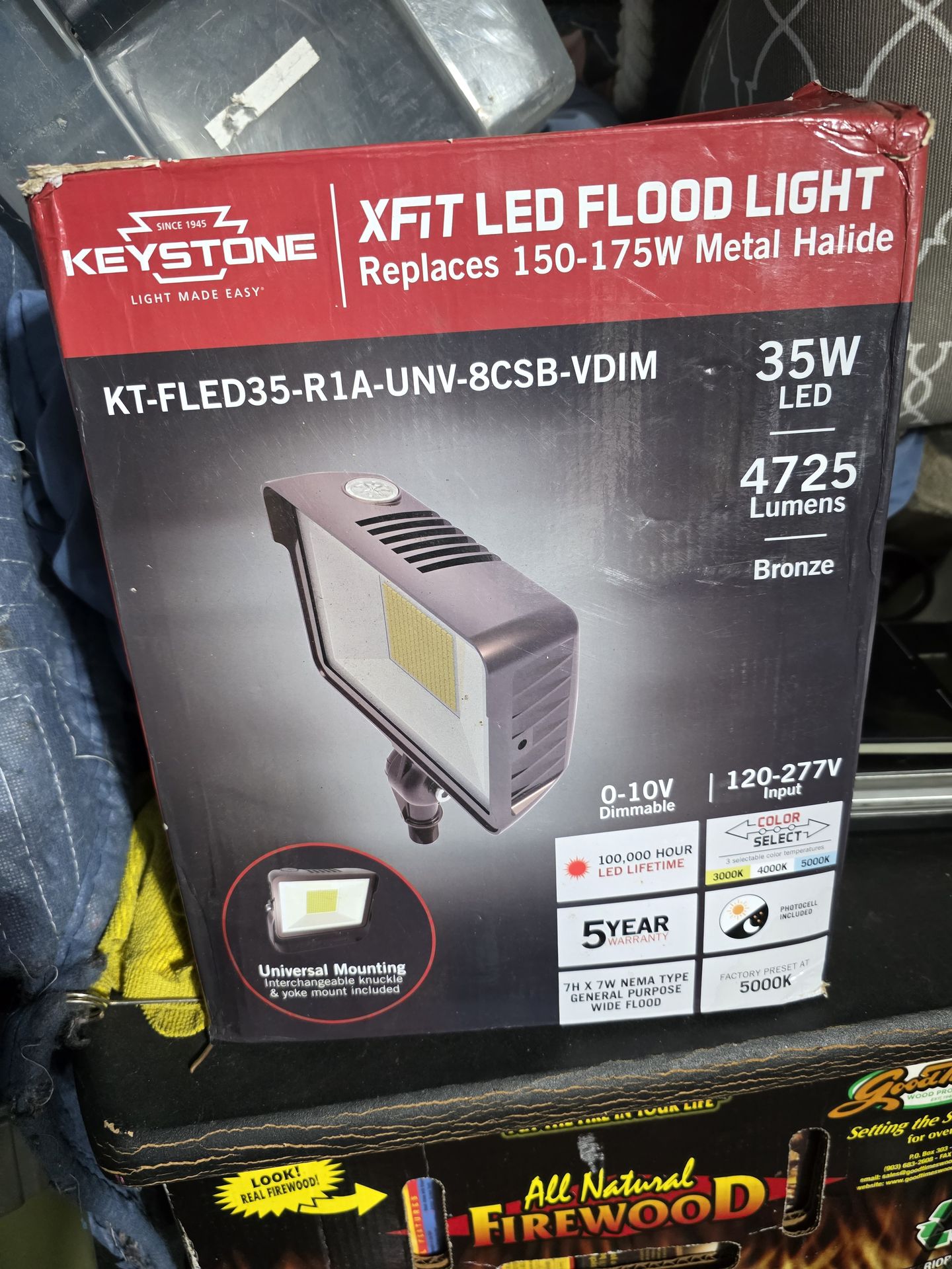 Flood light