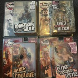 UFC Figure Lot