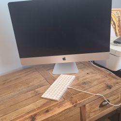 iMac 27” Desktop (like new)