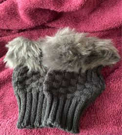 Cable Knit Fingerless Gloves with Faux Fur Trim