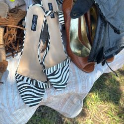 Women’s Heels Size Unknown Probably 11-13