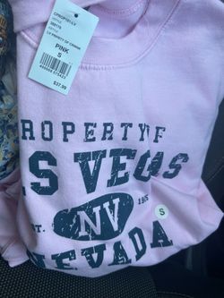 Catchphrase Victoria’s Secret crewneck Catchphrase Victoria’s Secret crewneck