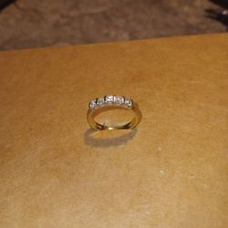 Nice Diamond Ring 18k Yellow Gold O.65 Ctw Princess Cut