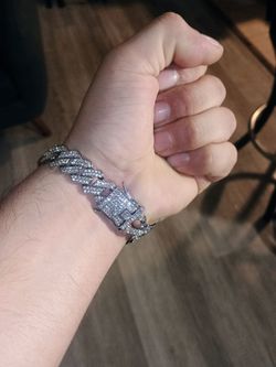 Crystal bracelet