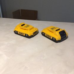 2 DeWalt 20v Max 2 Ah Batteries *New*
