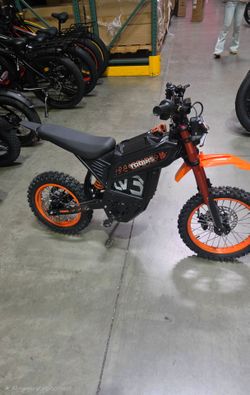 Dirt bike