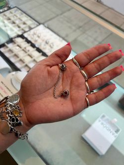 Pandora safety chain