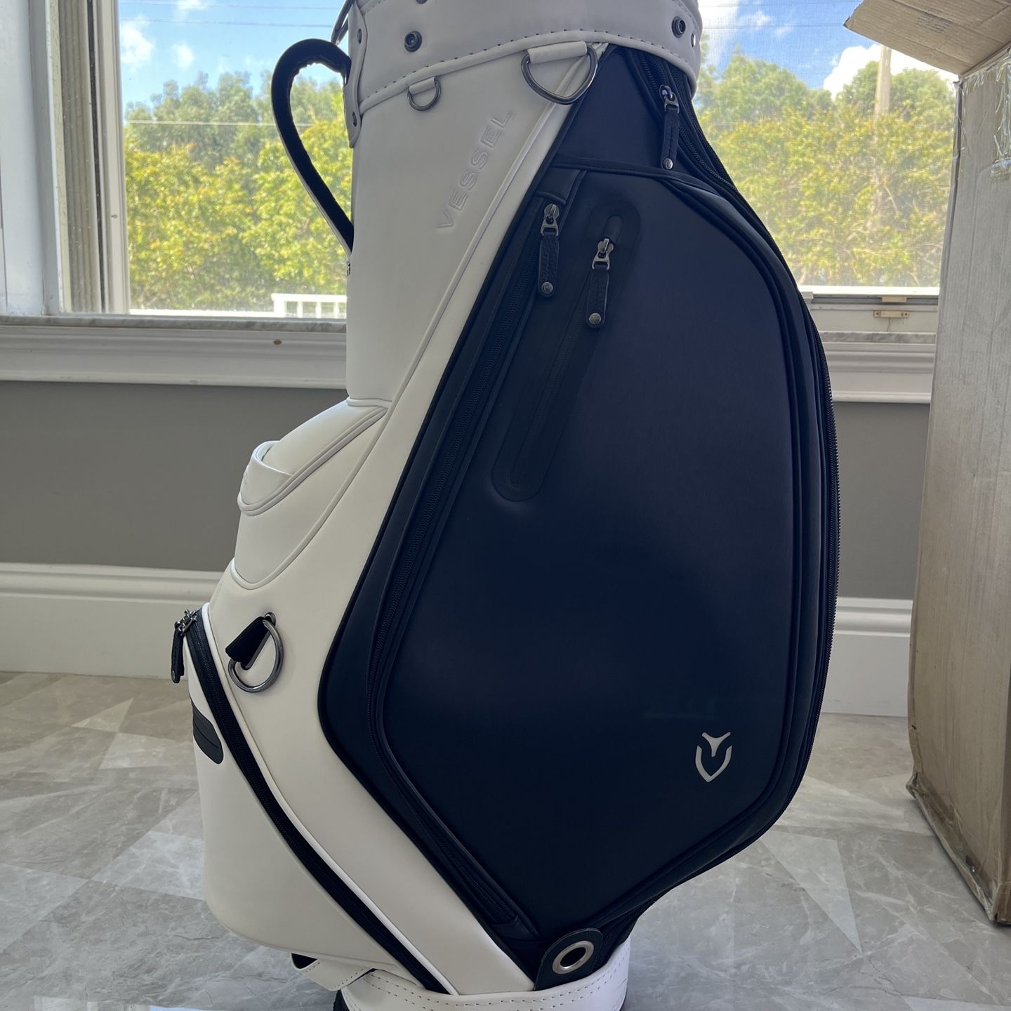 New Vessel Prodigy Mini Staff Bag for Sale in Fort Lauderdale, FL