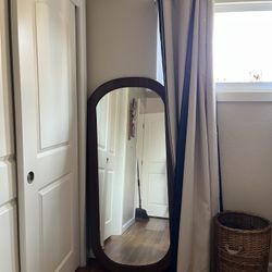 Mirror/ Espejo 