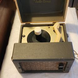 Tele-Tone 45 Record Player 
