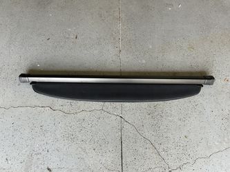 Toyota RAV4 Rear Retractable Cargo/Tonneau Cover (Approx. Years: 2019 - 2023)