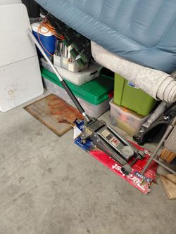 Pittsburgh 3Ton Floor Jack