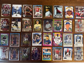 Various sports cards for sale in Excellent condition!!!