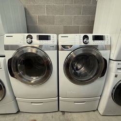 Samsung Washer and Dryer with Pedestals