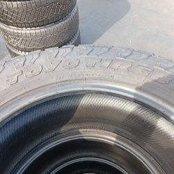 4 llantas Lt 295 60 R20 toyo open country a/ti