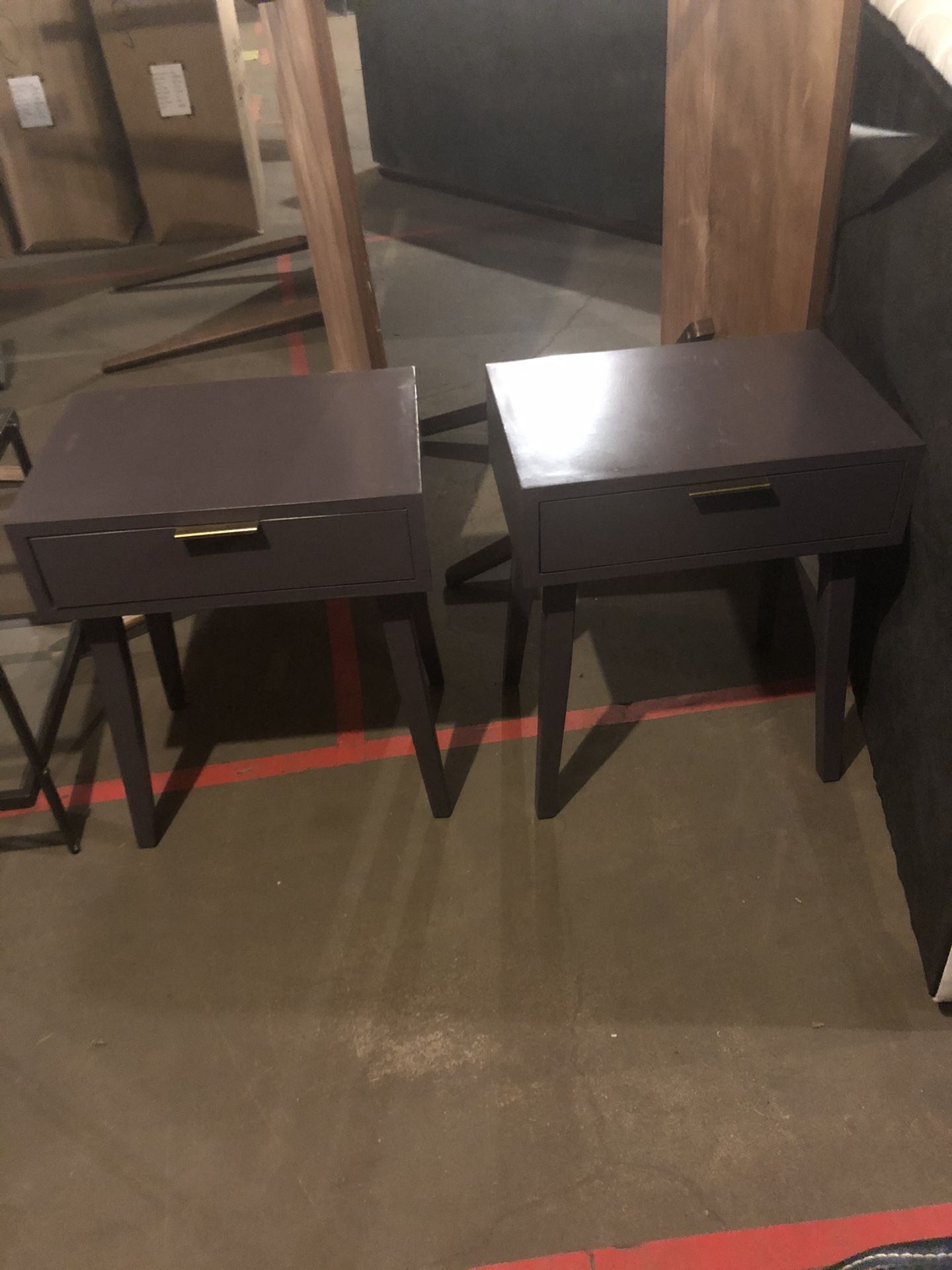 Two end tables for Sale in Chicago, IL OfferUp