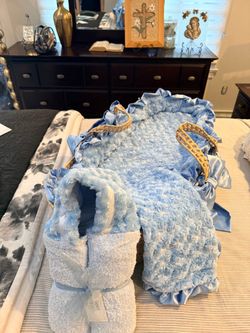 Portable Wicker Bassinet