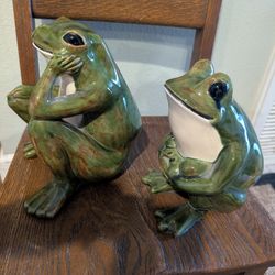 Vintage Pair Of Thinking Frog Bullfrog Toad 1970s Ceramic Statue Figurine