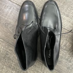 Men’s 9.5 Dress Shoes 