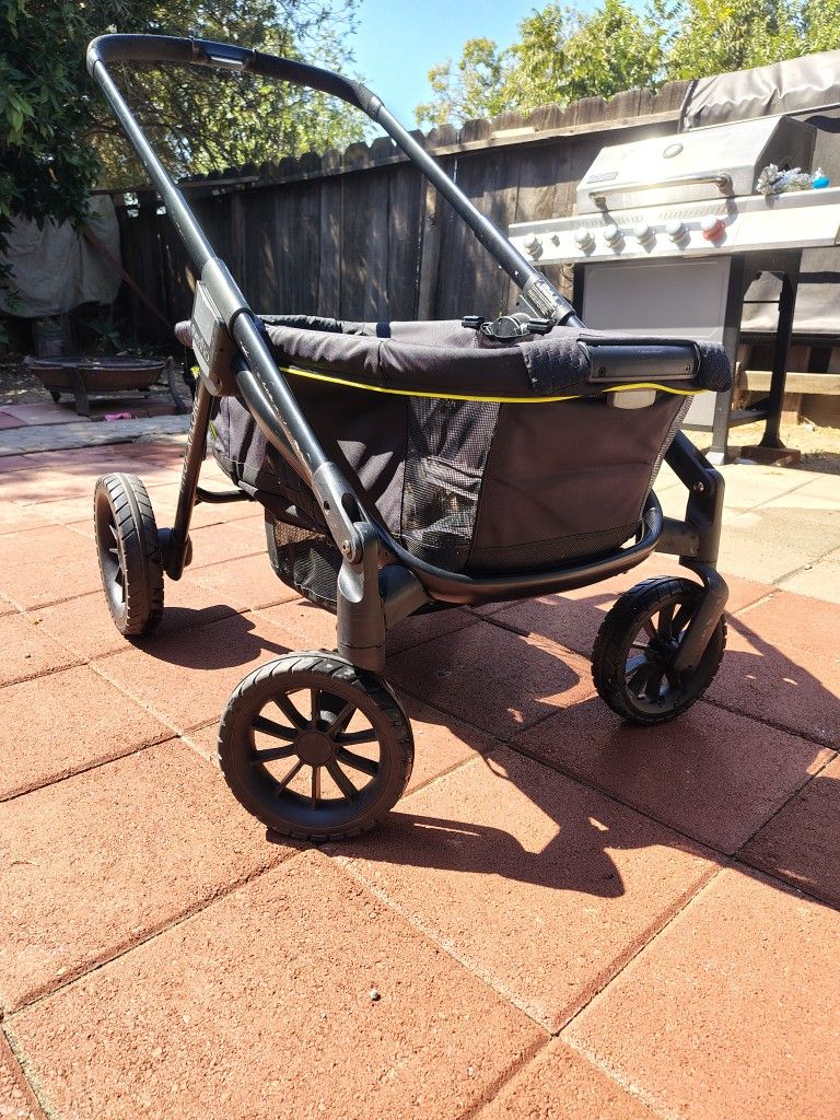Evenflo Pivot Xplore All-Terrain Stroller Wagon