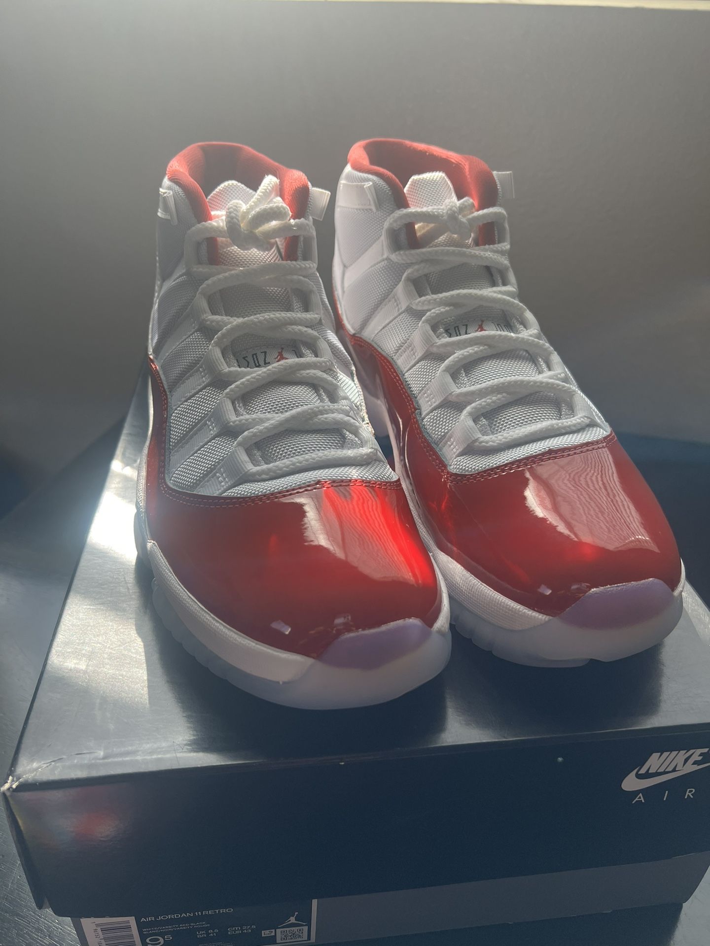 Jordan 11 Cherry