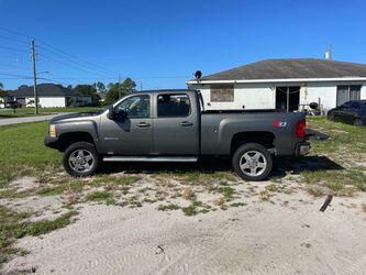 Chevrolet Silverado 2500 HD Z71 Crew Cab