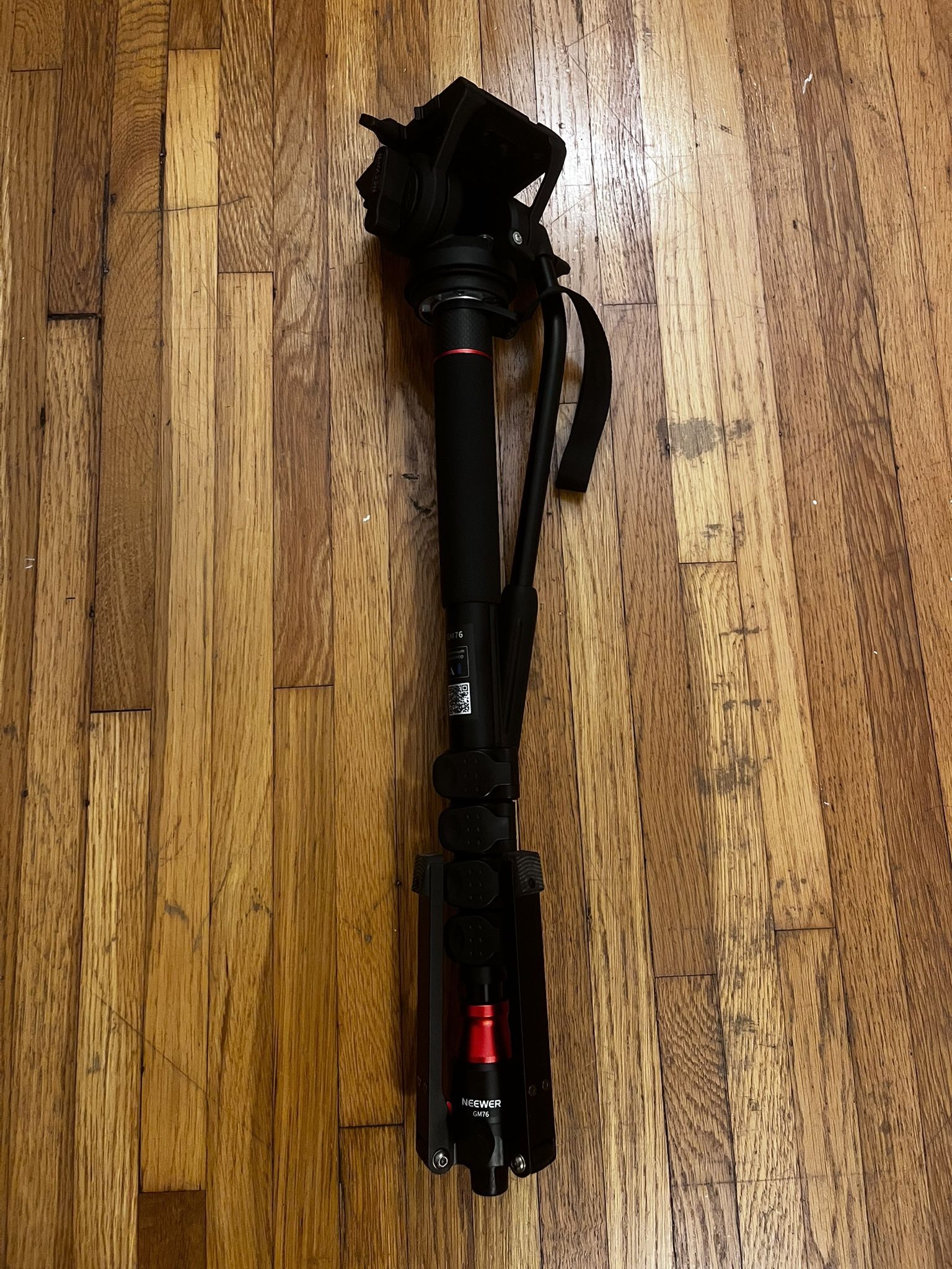 Neewer Monopod With Fluid Head